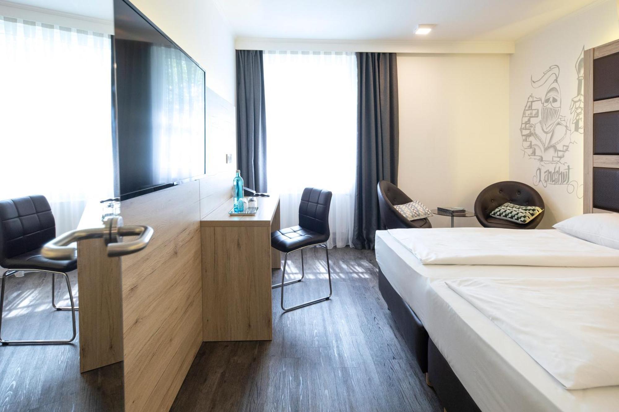 Roomingtons Kaiserhof Landshut Bagian luar foto
