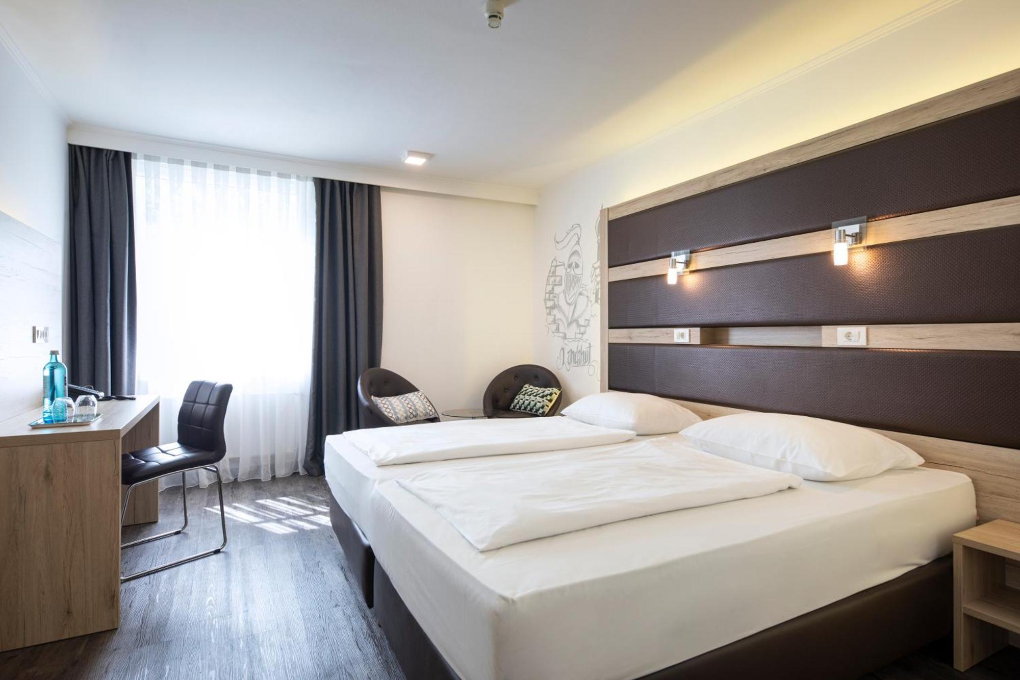Roomingtons Kaiserhof Landshut Bagian luar foto