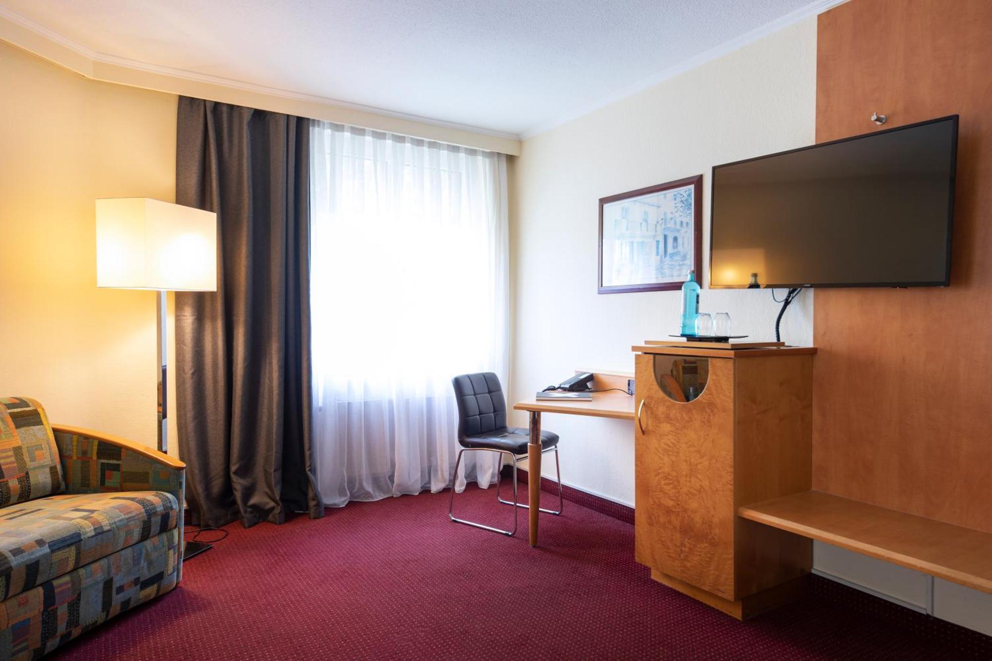 Roomingtons Kaiserhof Landshut Bagian luar foto