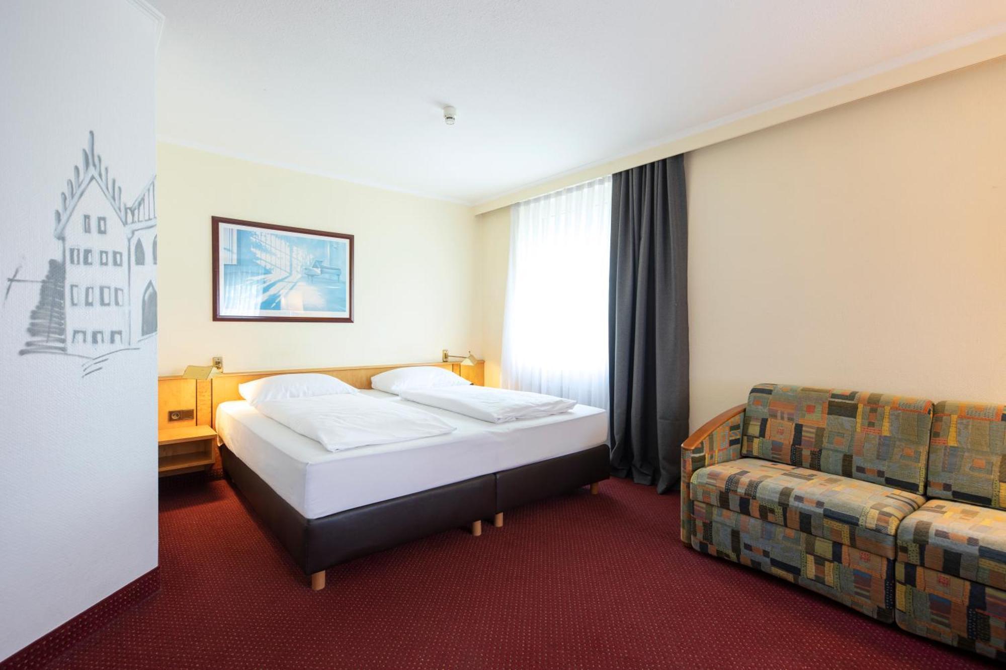 Roomingtons Kaiserhof Landshut Bagian luar foto
