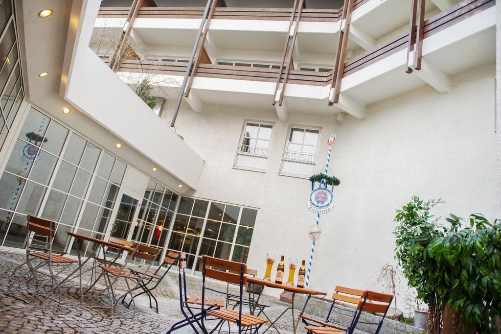 Roomingtons Kaiserhof Landshut Bagian luar foto