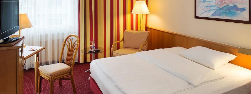 Roomingtons Kaiserhof Landshut Bagian luar foto