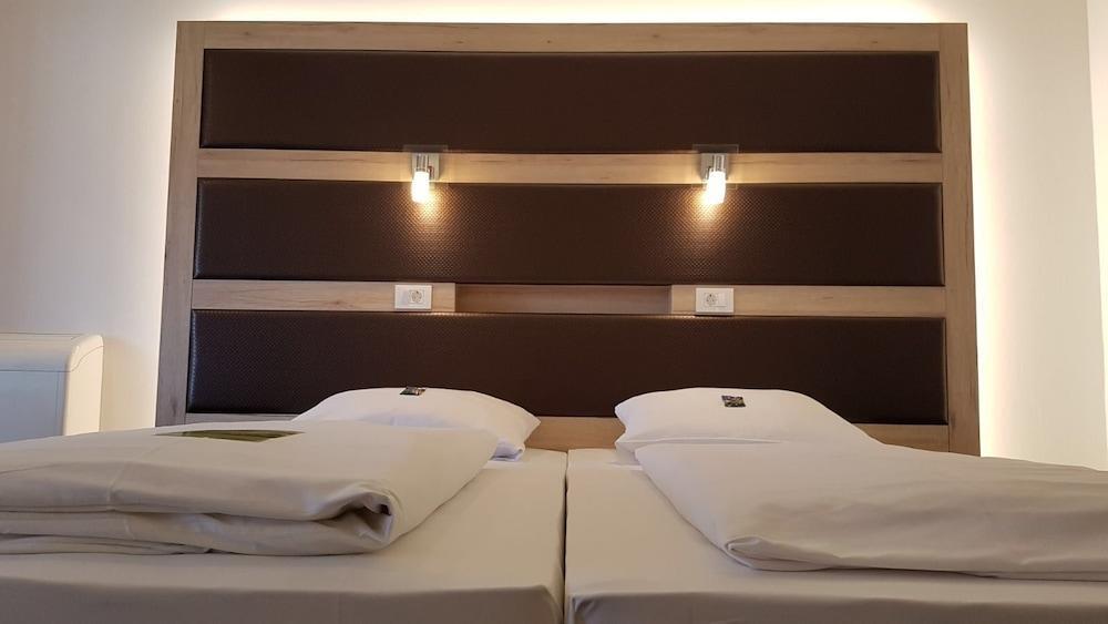 Roomingtons Kaiserhof Landshut Bagian luar foto
